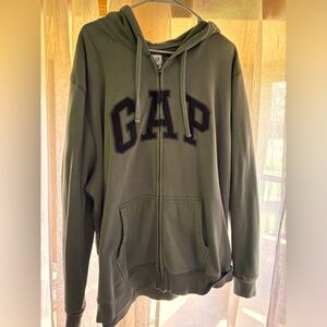 Gap zip up sweatshirt